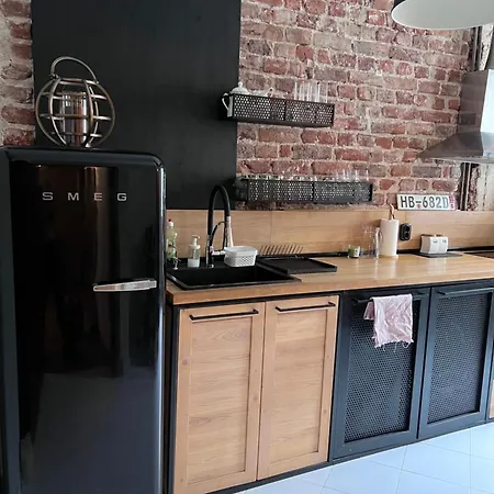 Eternity Apartment: Award-winning Design In The Heart Of The City Center *