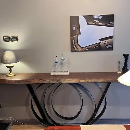 Eternity Apartment: Award-winning Design In The Heart Of The City Center Апартаменты